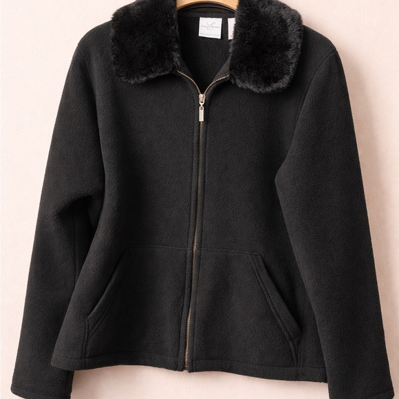 Liz Claiborne Jackets & Blazers - Emma James Black Fleece Jacket w/ Faux Fur Collar Size S Cozy Zip Front Coat
